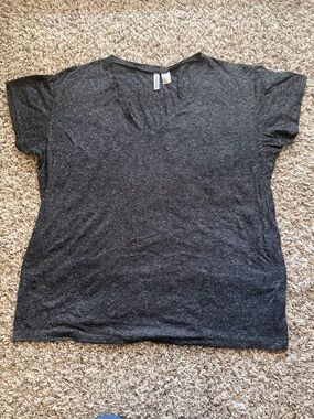 Divided Dark Heather Gray V-Neck Short Sleeve Tee